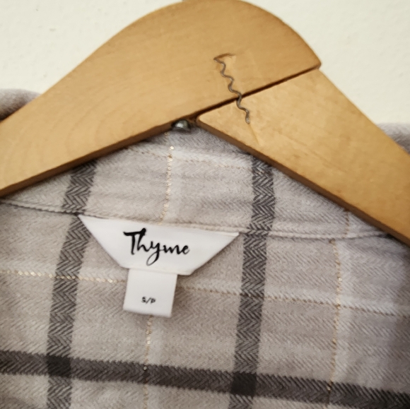 Lot of Maternity Clothes Small and XS - Picture 14 of 16